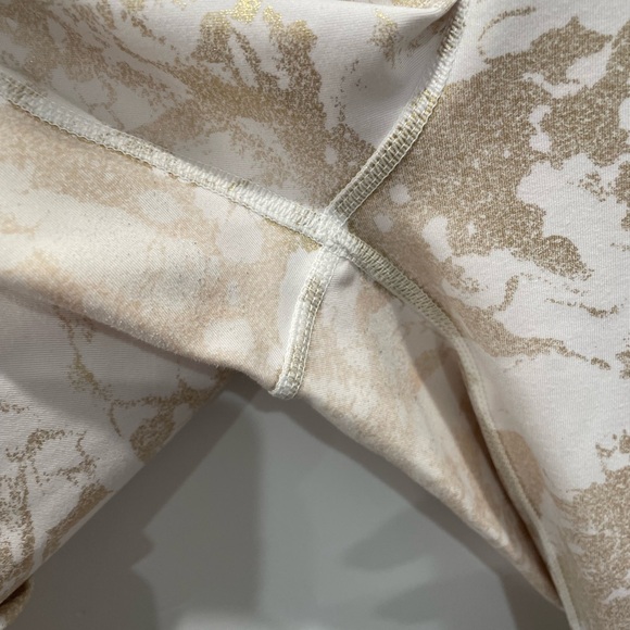 Lilly Pulitzer leggings - Picture 2 of 2